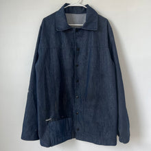 Load image into Gallery viewer, 90’s/2000’s jacket XL
