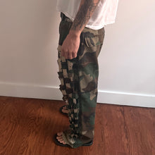 Load image into Gallery viewer, woven faux layer camo pants
