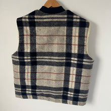 Load image into Gallery viewer, 70’s/80’s vest S/M
