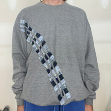 Load image into Gallery viewer, grey plaid woven crewneck sweatshirt L/XL
