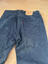 Load image into Gallery viewer, 90’s Levi’s 501’s 33x33
