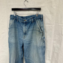 Load image into Gallery viewer, 90’s Carhartt jeans 34x33
